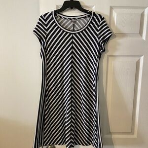 Talbots dress size M-petite preowned no rips or smell pets free home